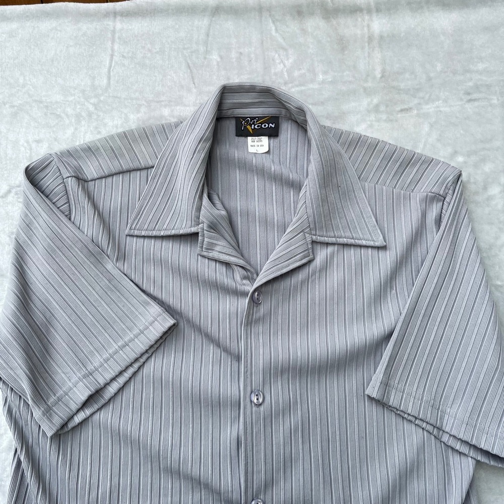 Vintage Pop Icon Gray Pleated Short Sleeve Club Shirt Made in USA Large P5172987
